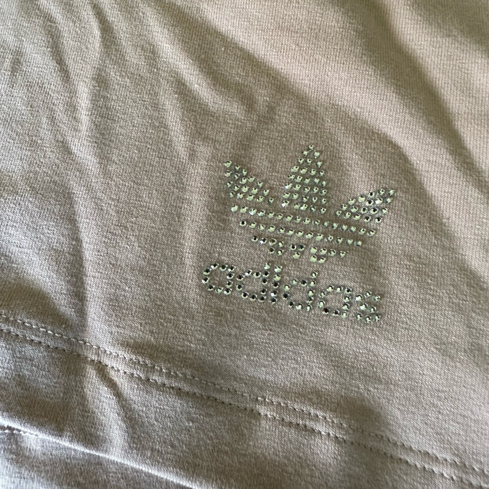 New Adidas Tan Shorts Size L w/ Diamond Logo Accent